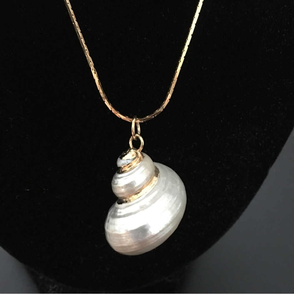 Gold Electroplated Shell Necklace